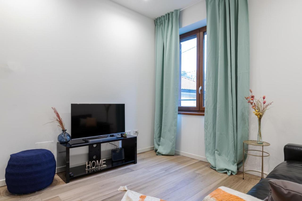 Appartamento La Casa Di Nina - Meda Esterno foto