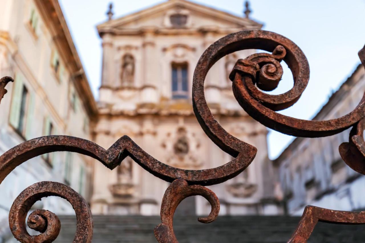 Appartamento La Casa Di Nina - Meda Esterno foto
